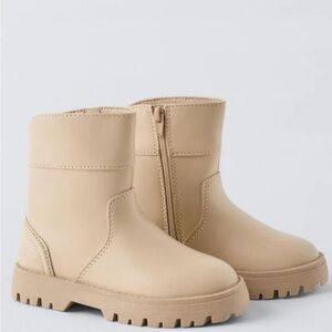 Brand New Zara kids girls boots chelsea